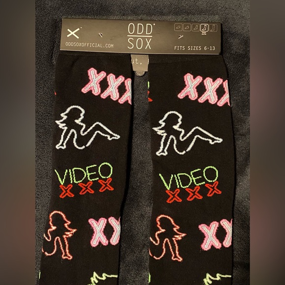 Odd Sox Black Graphic Casual Socks - Picture 1 of 2